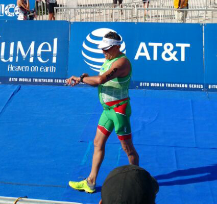 Trimas en Mundial de Triatlón