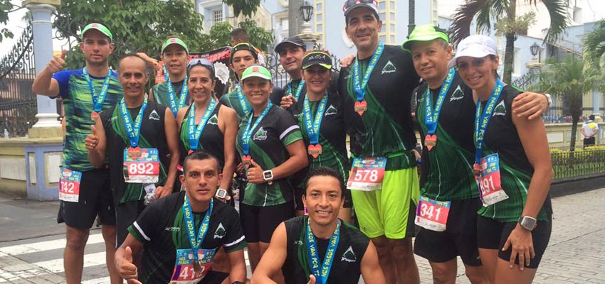 Trimas presentes en la Carrera Tratados de Córdoba