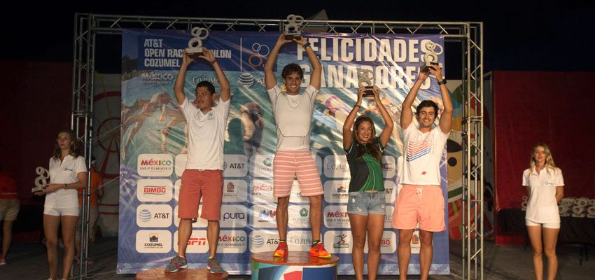 Elisa López podium Triatlón Abierto Cozumel